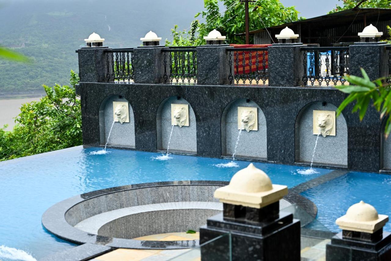 The Green Gate Resort Mulshi Eksteriør billede