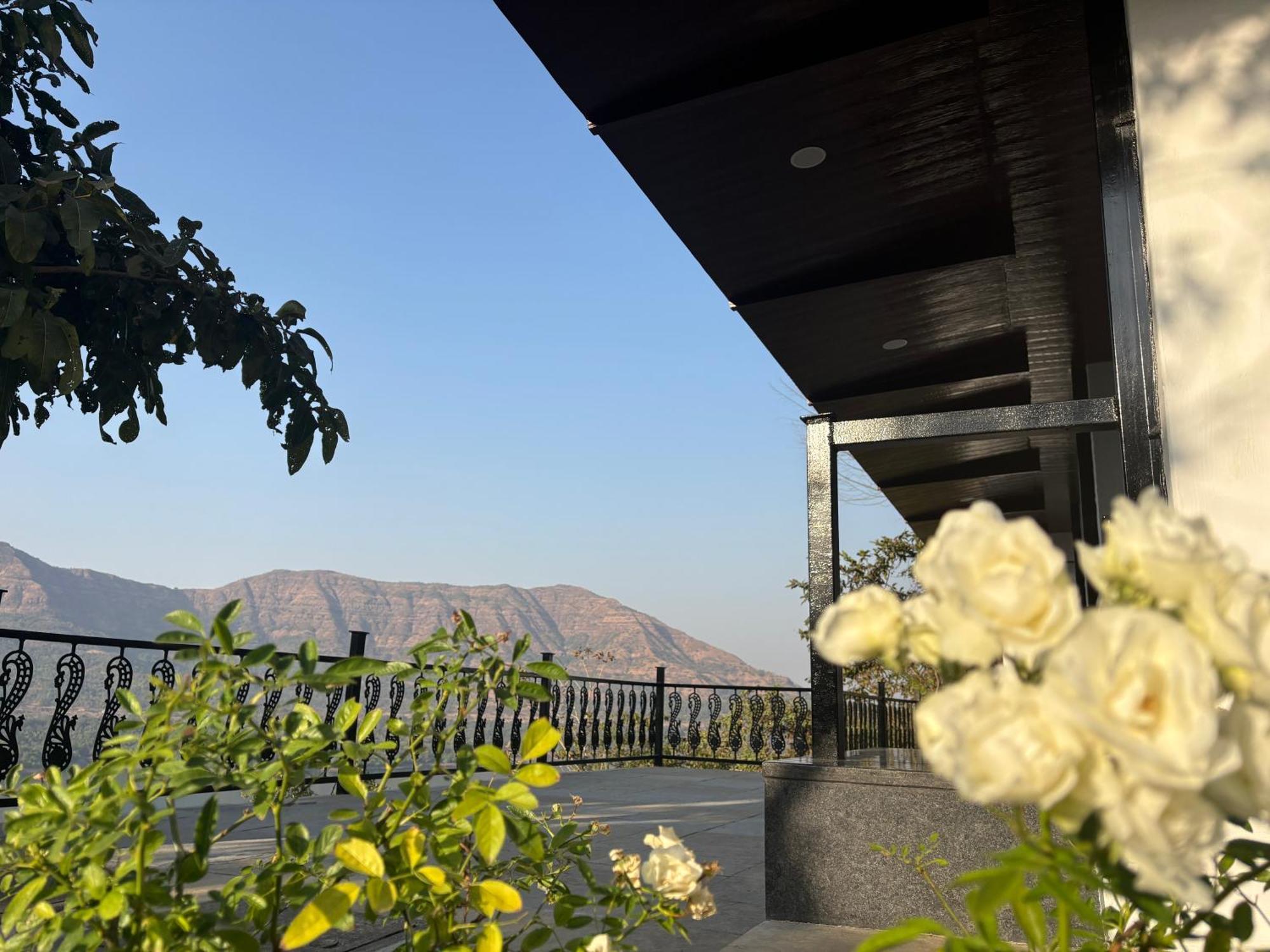 The Green Gate Resort Mulshi Eksteriør billede